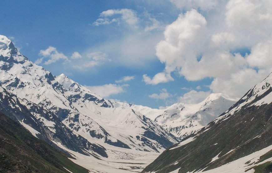 Best Naran Tour Package | 4 Days  Naran Kaghan Valley Tour